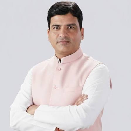 Shri Adv. Ashish Jaiswal